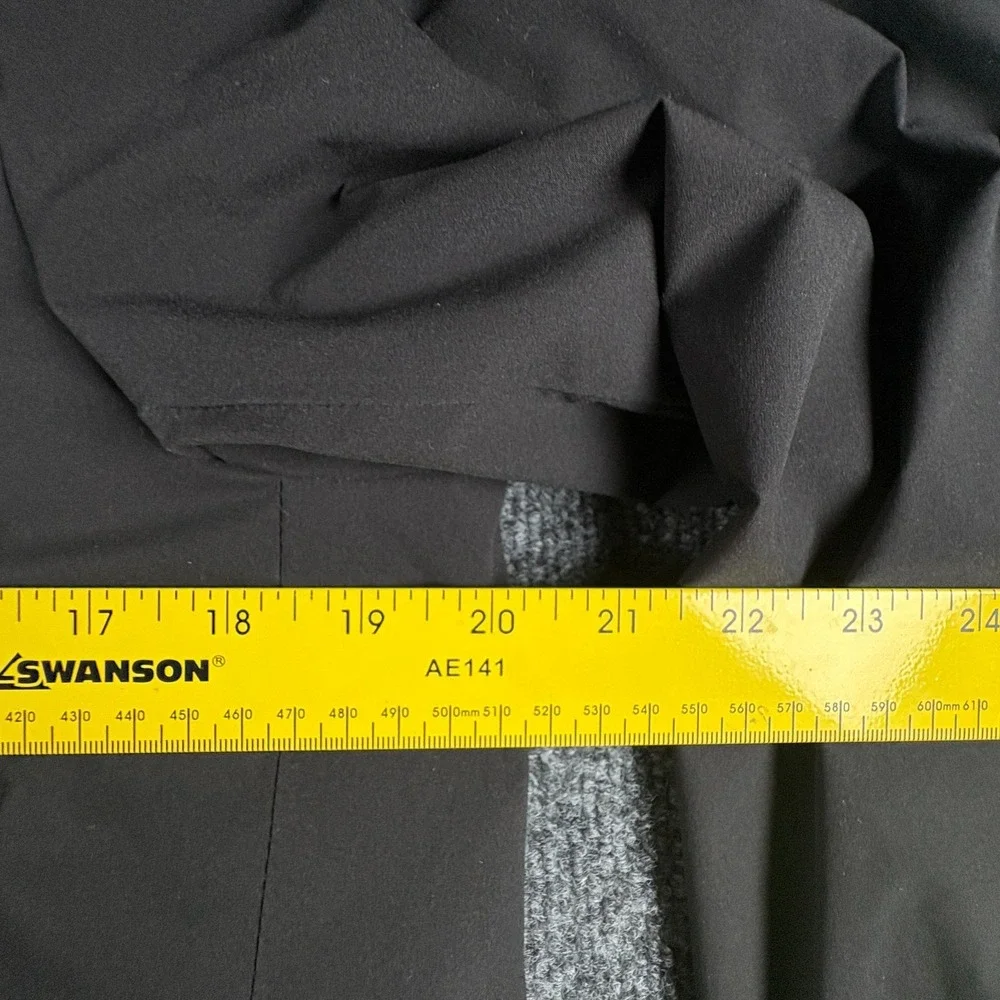 Banana Republic Motion-Tech Jacket Men Small Black Field Water Repellent Stretch